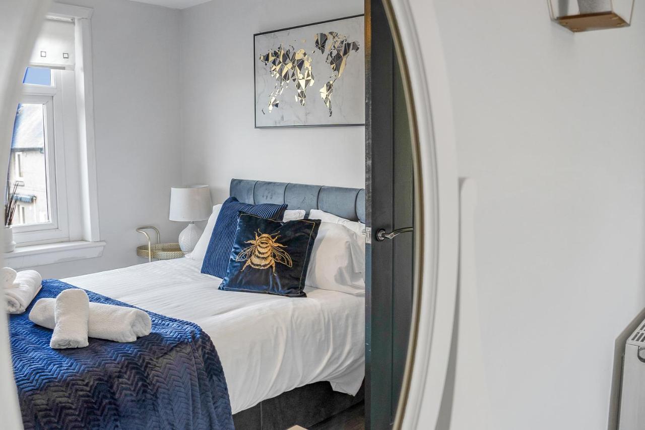 Modern & Spacious 2 Bedroom House - Free Parking - Front & Back Garden - Private Main Door Entrance Εδιμβούργο Εξωτερικό φωτογραφία